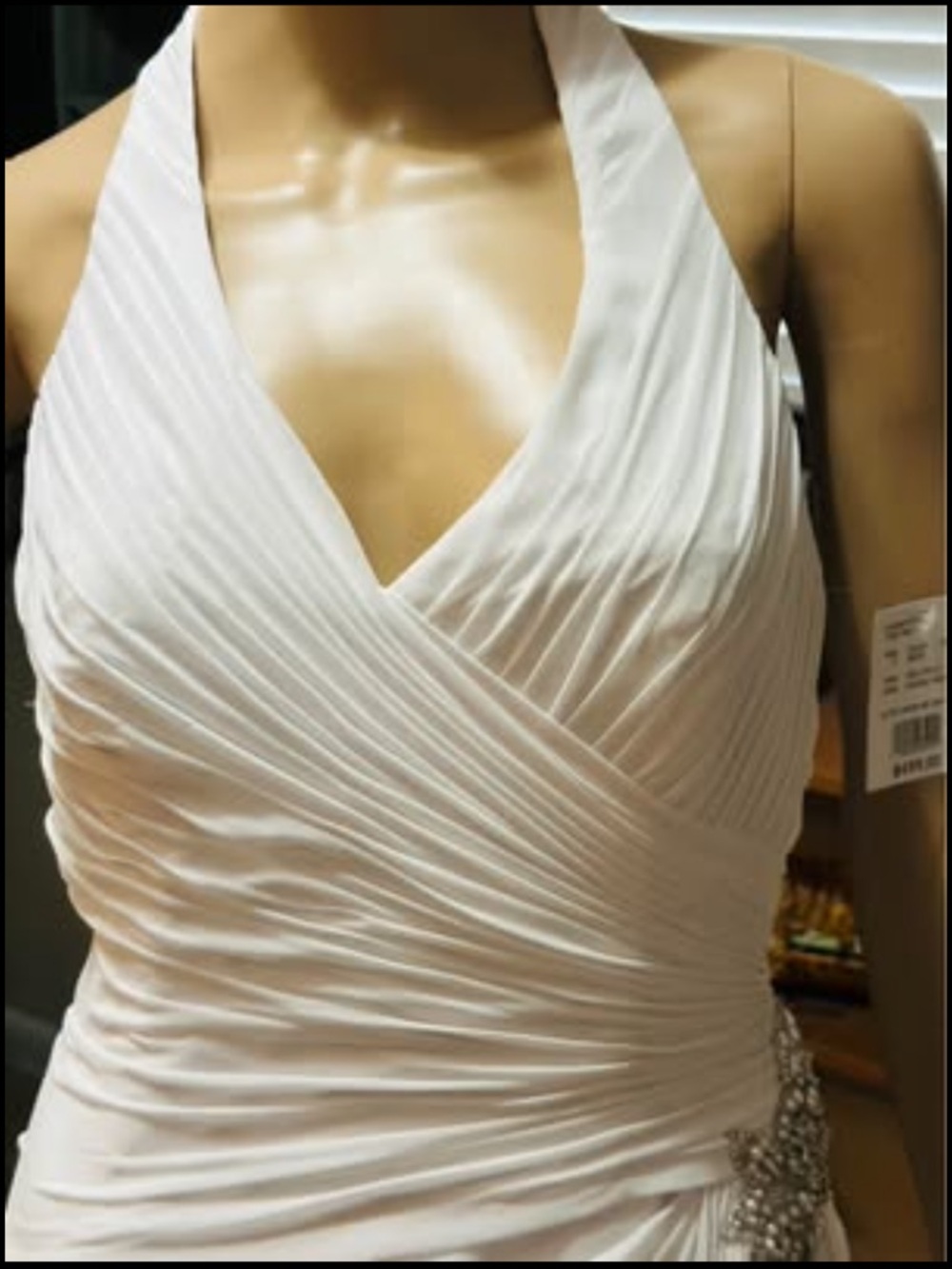 NWT David’s Bridal Elegant White Halter Ruched Wedding Gown - Picture 2 of 6